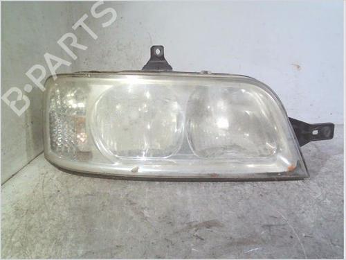 Used Right headlight FIAT DUCATO Van (244_) 2.0 JTD (84 hp) 29483046