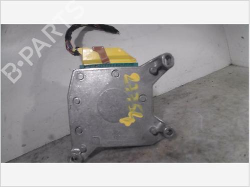 ECU airbags RENAULT TRAFIC II Van (FL) 2.0 dCi 115 (FL01, FL0U, FL00, FL0H, FL0M) | BP30808172M53