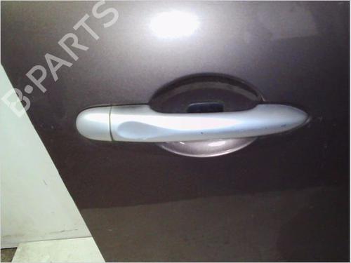 Used Front right exterior door handle RENAULT GRAND SCÉNIC III (JZ0/1_) 1.5 dCi (JZ0B, JZ07) (106 hp) 28324862