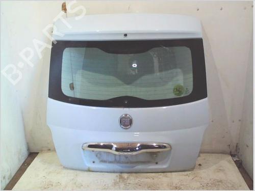 Used Tailgate FIAT 500 (312_) 1.2 (312AXA1A) (69 hp) 26116460