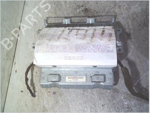 Airbag passager RENAULT CLIO II (BB_, CB_) 1.5 dCi (B/CB07) (65 hp) 30837694