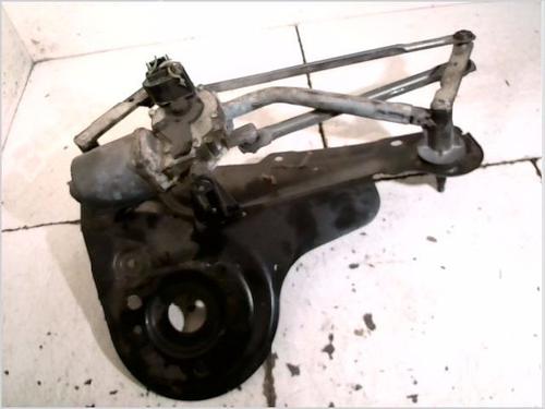Used Front wiper motor FORD FIESTA V (JH_, JD_) 1.4 TDCi (68 hp) 26102616