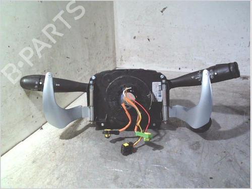 Used Steering column stalk Steering column stalk PEUGEOT 1007 (KM_) 1.6 16V (109 hp) 40047265 40047265