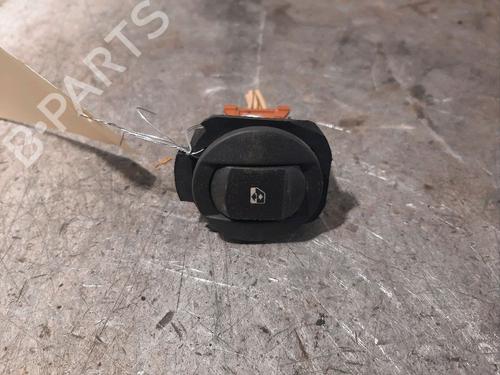 Mando elevalunas trasero izquierdo Mando elevalunas trasero izquierdo RENAULT VEL SATIS (BJ0_) 2.2 dCi (BJ0E, BJ0F, BJ0G, BJ0H) (140 hp) 34182896 34182896