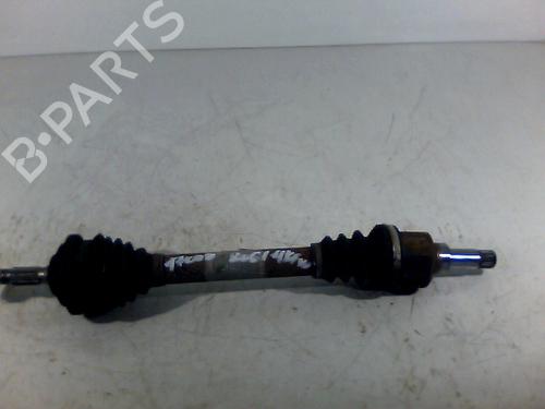 Used Left front driveshaft PEUGEOT 206 Hatchback (2A/C) 1.4 i (75 hp) 26086669