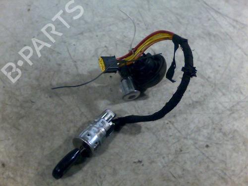 Used Ignition barrel RENAULT CLIO II Hatchback Van (SB0/1/2_) 1.9 D (SB0R) (54 hp) 26069394