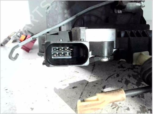 Front left lock OPEL CORSA E (X15) 1.4 (08, 68) | BP30435910C98 - Image 4