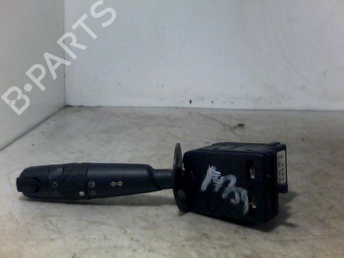 Used Headlight switch FIAT ULYSSE (220_) 1.8 (220.BB5) (99 hp) 28324129
