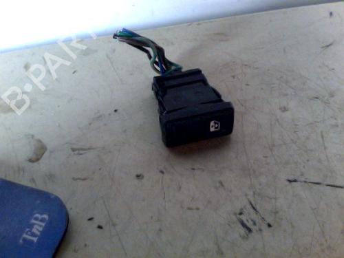 Pulsantiera RENAULT 19 II Chamade (L53_) 1.9 D (92 hp) 30765605