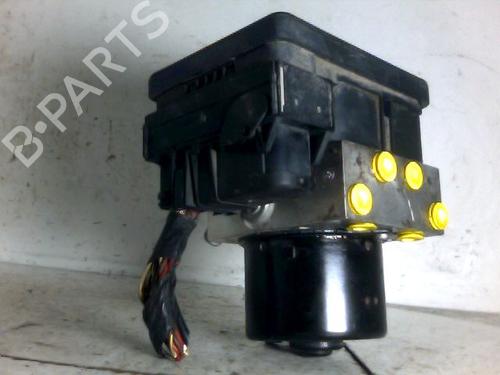 Used ABS pump VOLVO S40 II (544) 1.6 D (110 hp) 26095748