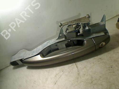 Poignée extérieure avant gauche CITROËN C4 Picasso I MPV (UD_) 1.6 HDi (109 hp) 26085726
