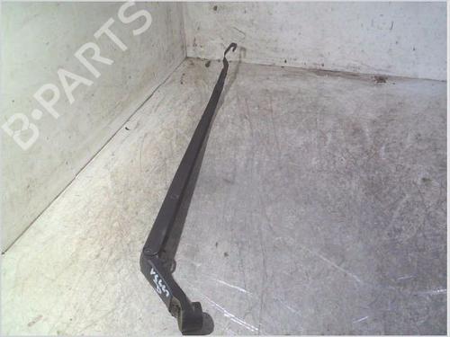 Used Front windshield wiper arm TOYOTA AURIS (_E15_) 1.4 D-4D (NDE150_, NDE150R) (90 hp) 27636833