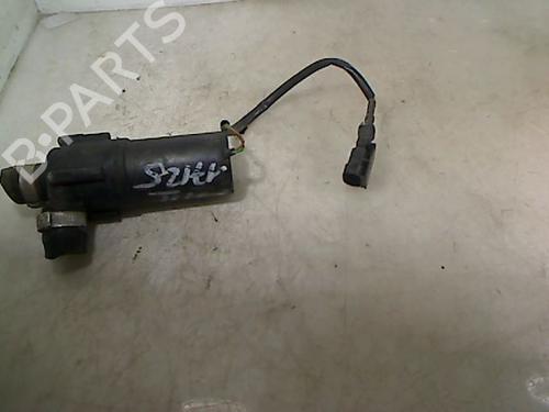 Used Washer pump RENAULT 21 Saloon (L48_) 2.1 D (L486) (65 hp) 26072207