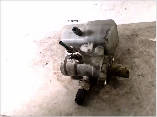 Used Brake master cylinder RENAULT VEL SATIS (BJ0_) 2.2 dCi (BJ0E, BJ0F) (150 hp) 26107037