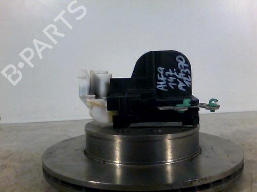 Serrure avant gauche ALFA ROMEO 147 (937_) 1.9 JTDM 8V (937.AXD1A, 937.AXU1A, 937.BXU1A) (120 hp) 26070152