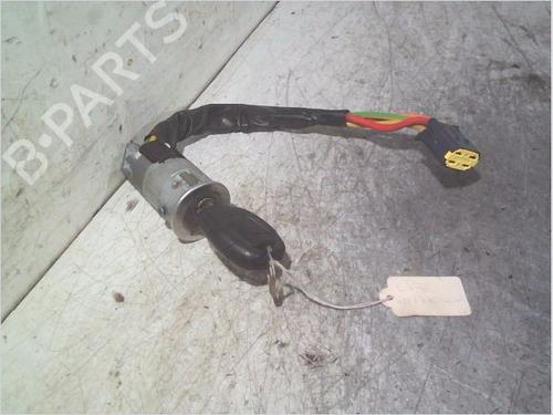 Ratlås/Tændingslås RENAULT CLIO II (BB_, CB_) 1.5 dCi (B/CB07) (65 hp) 30837699