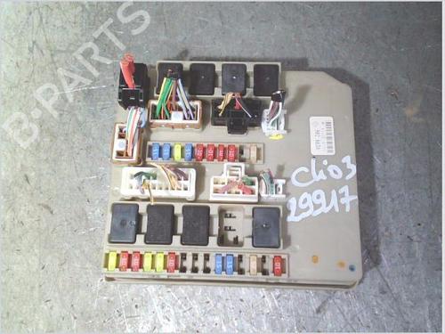 Used Fuse box Fuse box 37233085 37233085