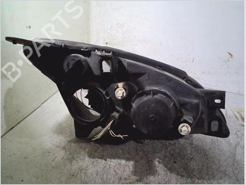 Left headlight CITROËN C5 I (DC_) 2.0 HDi (DCRHZB, DCRHZE) | BP26111805C28 