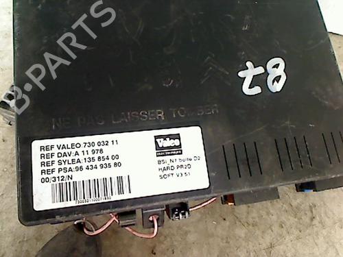 Engine control unit (ECU) CITROËN XSARA (N1) 1.4 i | BP26084767M57 