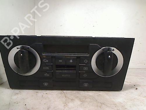 Used Climate control AUDI A3 Sportback (8PA) 1.9 TDI (105 hp) 26074684