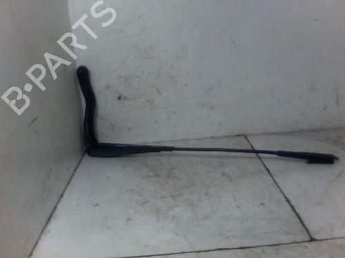 Used Front windshield wiper arm OPEL CORSA D (S07) 1.3 CDTI (L08, L68) (75 hp) 26090867