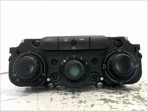 Used Climate control SEAT LEON (1P1) 1.9 TDI (105 hp) 30307874