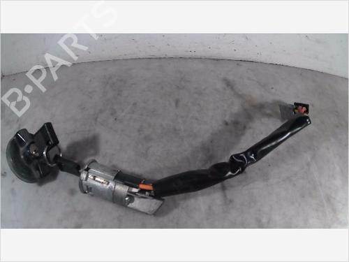 Used Ignition barrel Ignition barrel RENAULT TRAFIC Van (T_, P_, V_) 2.5 D (75 hp) 33009438 33009438