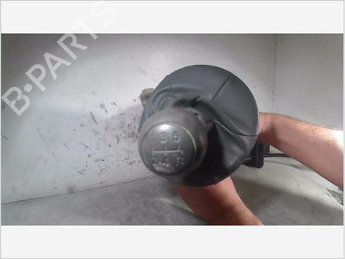 Used Shift knob FIAT PANDA (169_) 1.1 (169.AXA1A) (54 hp) 26100845