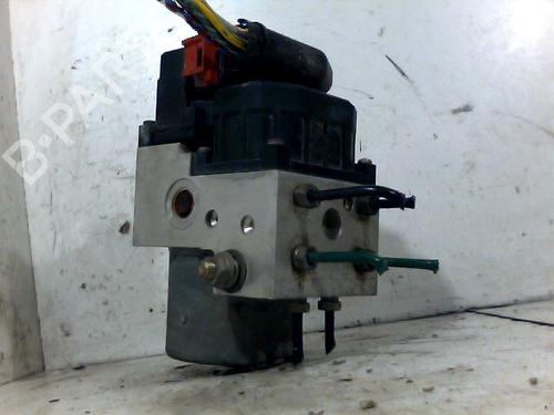 Used ABS pump PEUGEOT 307 (3A/C) 1.6 16V (109 hp) 26088776