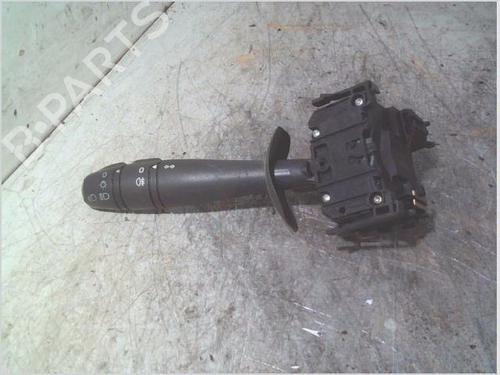 Commande de phare RENAULT TRAFIC II Van (FL) 2.0 dCi 115 (FL01, FL0U, FL00, FL0H, FL0M) (114 hp) 31807889