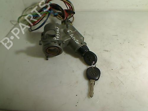 Clé de contact VW PASSAT B3/B4 Variant (3A5, 35I) 1.8 (112 hp) 28535098