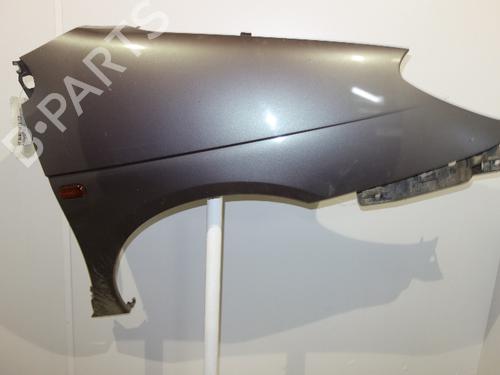 Used Right front fenders RENAULT SCÉNIC I MPV (JA0/1_, FA0_) 1.9 dCi (JA05, JA1F) (102 hp) 26078875