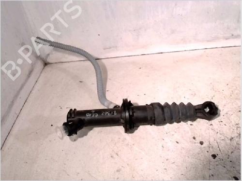 Used Clutch slave cylinder RENAULT CLIO IV (BH_) 1.5 dCi 90 (90 hp) 26119389