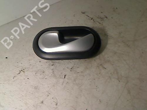 Used Rear left interior door handle DACIA SANDERO 1.5 dCi (68 hp) 26072319