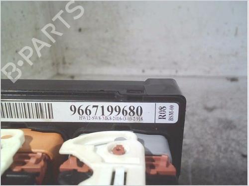 Fuse box CITROËN C3 II (SC_) 1.6 BlueHDi 75 | BP32337604E1