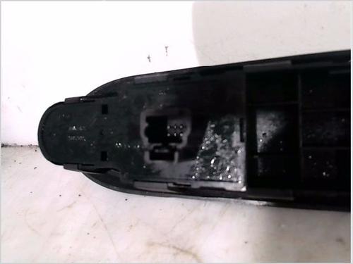 Switch PEUGEOT 407 (6D_) 1.6 HDi 110 (6D9HZC, 6D9HYC) | BP26104385I30 