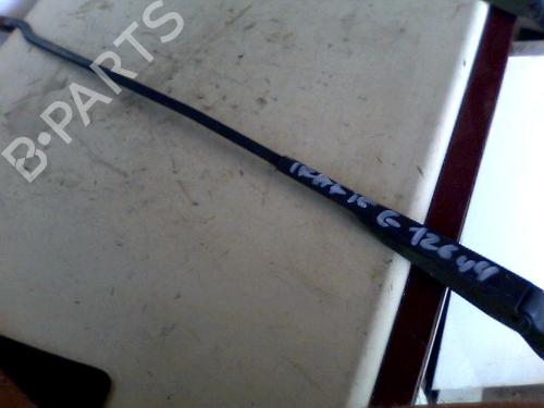 Used Front windshield wiper arm RENAULT TRAFIC Van (T_, P_, V_) 1.4 (48 hp) 26090215
