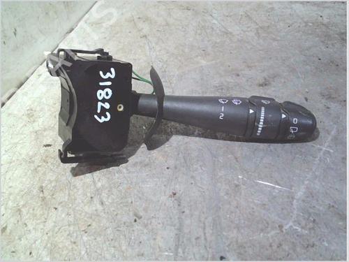 switch-renault-twingo-ii-cn0_-2007-34696132 main image