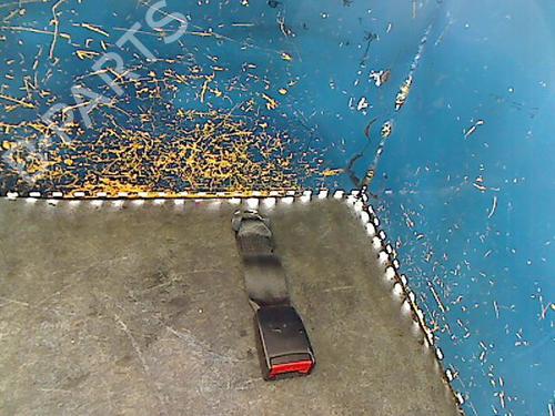 Used Seat buckle PEUGEOT 206 Hatchback (2A/C) 1.4 i (75 hp) 26104921