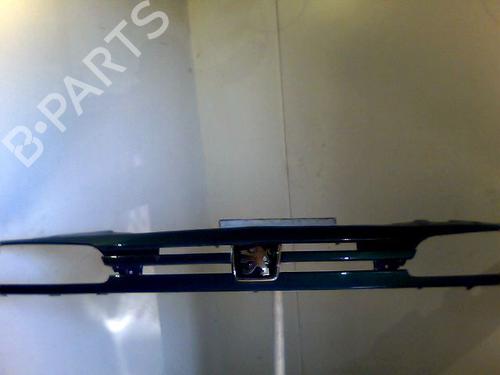 Used Grille PEUGEOT 806 (221) 2.1 td 12V (109 hp) 26091734