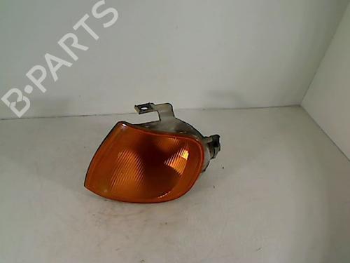 Used Left front indicator VW POLO III (6N1) 75 1.6 (75 hp) 26064013