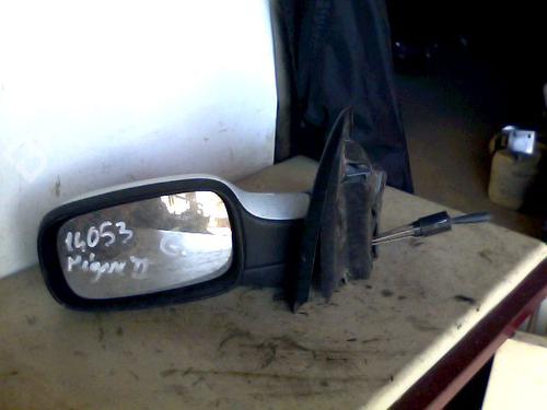 Used Left mirror RENAULT 19 I (B/C53_) 1.4 (80 hp) 28576638