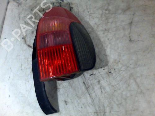Used Right taillight PEUGEOT 306 Break (7E, N3, N5) 2.0 HDI 90 (90 hp) 26071938