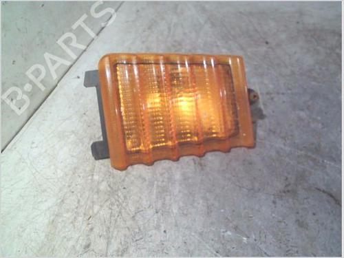 Clignotant avant gauche RENAULT MASTER I Platform/Chassis (P__) 28-35 2.5 D (71 hp) 28131955