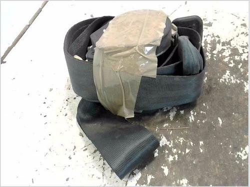 Used Rear left seatbelt Rear left seatbelt PEUGEOT 206 SW (2E/K) 1.4 HDi (68 hp) 26074238 26074238