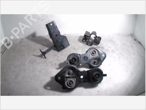 Hood lock MERCEDES-BENZ E-CLASS (W211) E 200 CDI (211.007) | BP26098420C133 