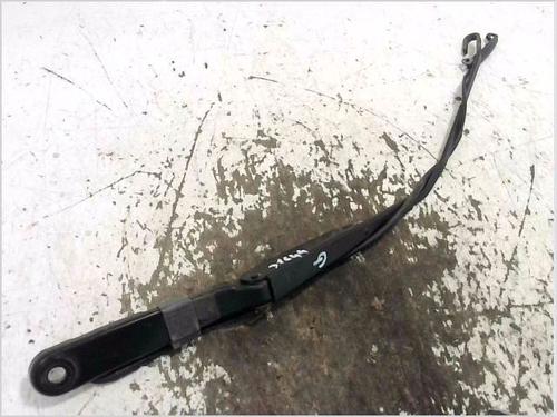 Used Front windshield wiper arm Front windshield wiper arm RENAULT MASTER II Van (FD) 2.5 dCi 100 (FD0U, FD0V, FD3U, FD3V, FD8U, FD8V) (99 hp) 35752129 35752129