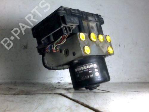 Used ABS pump VW POLO (6N2) 1.4 (60 hp) 26092960