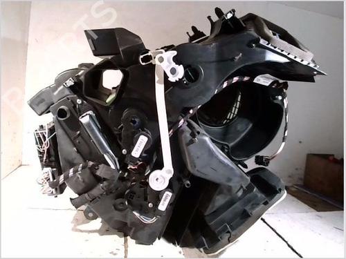 Used Heater matrix box RENAULT MEGANE IV Hatchback (B9A/M/N_) 1.5 dCi 110 (B9A3) (110 hp) 33007202