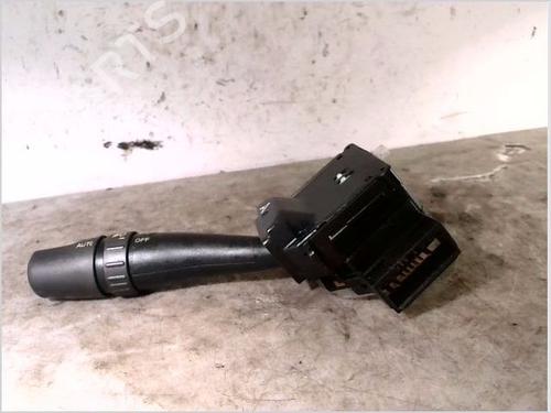 Used Headlight switch HYUNDAI TRAJET (FO) 2.0 CRDi (113 hp) 26107350
